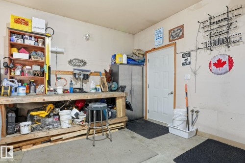 5002 58 Street, Daysland, AB - Indoor Photo Showing Other Room