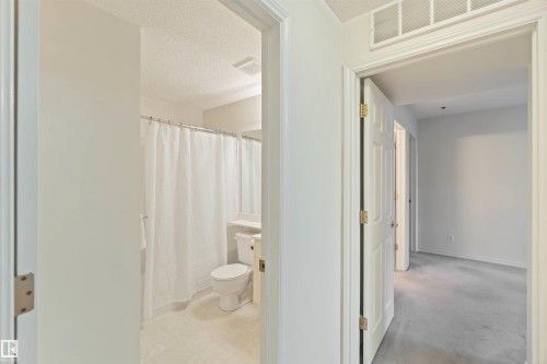119 9535 176 Street, Edmonton, AB - Indoor Photo Showing Bathroom