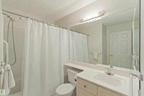 119 9535 176 Street, Edmonton, AB - Indoor Photo Showing Bathroom
