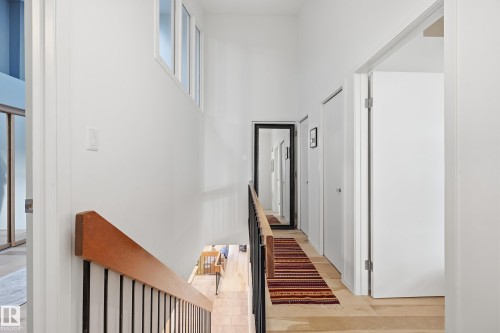 11138 83 Avenue, Edmonton, AB - Indoor Photo Showing Other Room