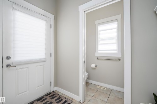 7043 174 Avenue, Edmonton, AB - Indoor Photo Showing Other Room