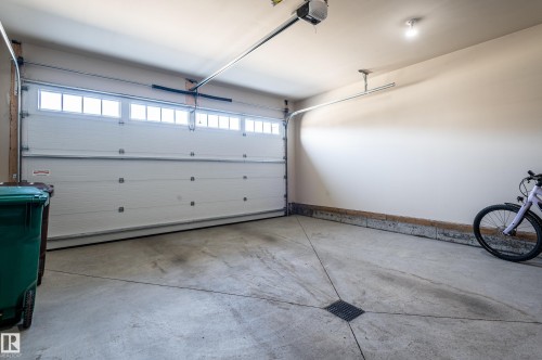 179 Redwing Wynd, St. Albert, AB - Indoor Photo Showing Garage