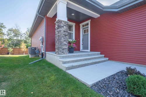 179 Redwing Wynd, St. Albert, AB - Outdoor
