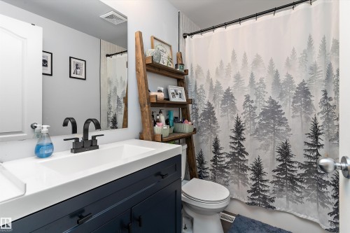 3320 48 Street, Edmonton, AB - Indoor Photo Showing Bathroom