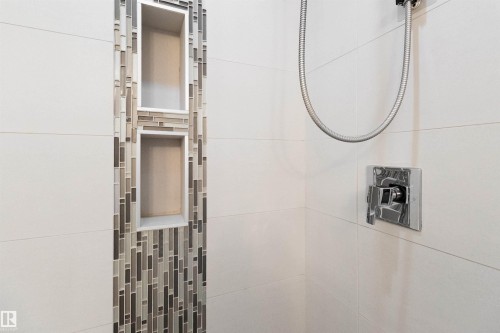 408 1350 Windermere Way, Edmonton, AB - Indoor Photo Showing Bathroom