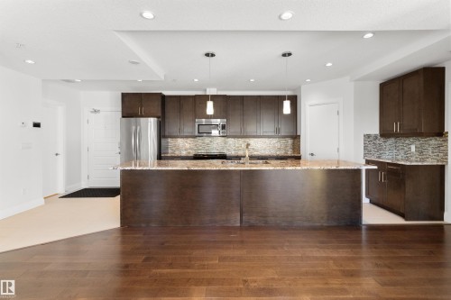 408 1350 Windermere Way, Edmonton, AB - Indoor Photo Showing Kitchen With Upgraded Kitchen