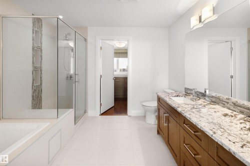 408 1350 Windermere Way, Edmonton, AB - Indoor Photo Showing Bathroom
