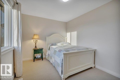 827 Southfork Green, Leduc, AB - Indoor Photo Showing Bedroom