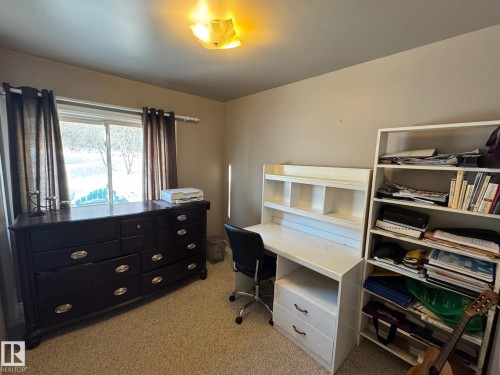 Home office with light colored carpet - 4707 53 Street, Athabasca Town, AB - Indoor