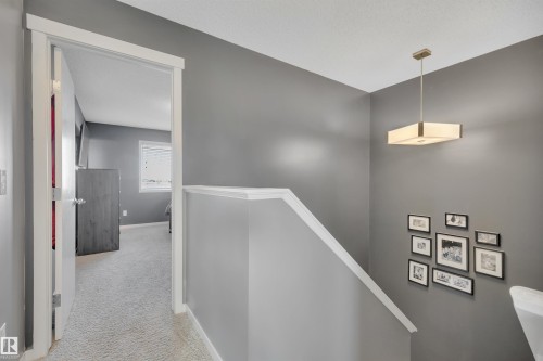 16408 12 Avenue, Edmonton, AB - Indoor Photo Showing Other Room