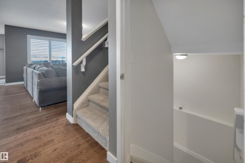 16408 12 Avenue, Edmonton, AB - Indoor Photo Showing Other Room