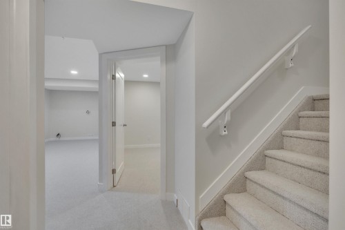 16408 12 Avenue, Edmonton, AB - Indoor Photo Showing Other Room