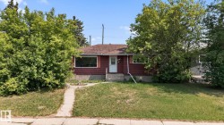 9603 52 Street  Edmonton, AB T6B 1G8