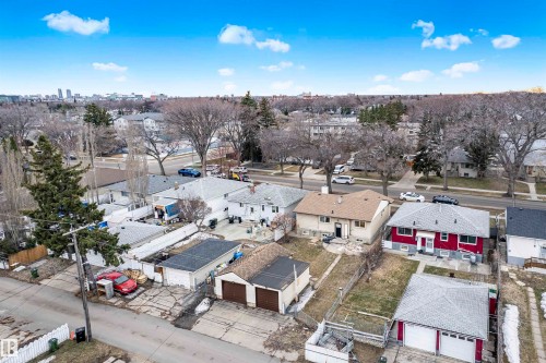 Edmonton, AB - Outdoor With View