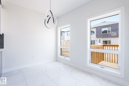 1915 49 Street, Edmonton, AB - Indoor Photo Showing Other Room