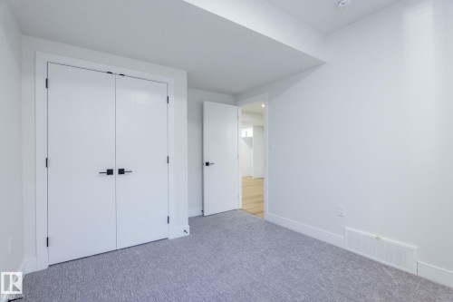 1915 49 Street, Edmonton, AB - Indoor Photo Showing Other Room