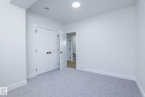 1915 49 Street, Edmonton, AB - Indoor Photo Showing Other Room