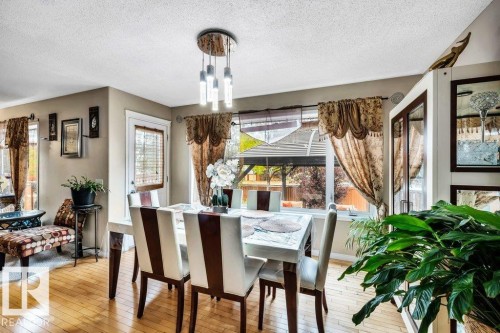3740 29 Street, Edmonton, AB - Indoor Photo Showing Dining Room