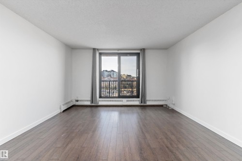 408 10145 109 Street, Edmonton, AB - Indoor Photo Showing Other Room