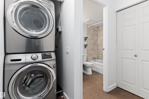 408 10145 109 Street, Edmonton, AB - Indoor Photo Showing Laundry Room