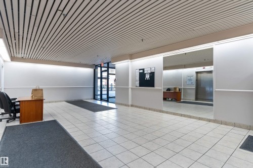 408 10145 109 Street, Edmonton, AB - Indoor Photo Showing Other Room