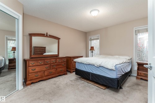33 Eldorado Drive, St. Albert, AB - Indoor Photo Showing Bedroom