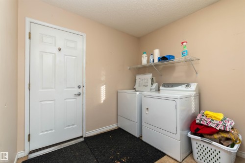 33 Eldorado Drive, St. Albert, AB - Indoor Photo Showing Laundry Room