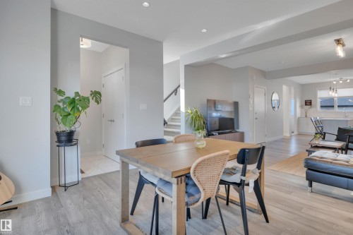 9246 90 Street, Edmonton, AB - Indoor