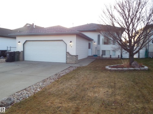 29 Meadowview Drive, Leduc, AB - Outdoor