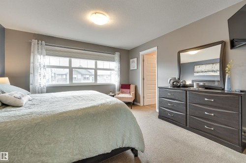 1930 Chapman Road, Edmonton, AB - Indoor Photo Showing Bedroom