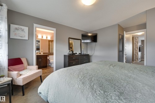 1930 Chapman Road, Edmonton, AB - Indoor Photo Showing Bedroom