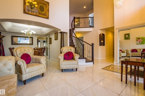 247 Lindsay Crescent, Edmonton, AB - Indoor