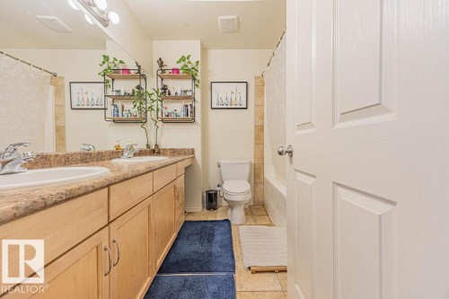 9707 105 Street, Edmonton, AB - Indoor Photo Showing Bathroom