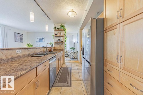 9707 105 Street, Edmonton, AB - Indoor Photo Showing Kitchen