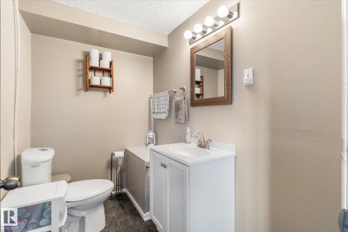 102 3510 Ste. Anne Trail, Rural Lac Ste. Anne County, AB - Indoor Photo Showing Bathroom