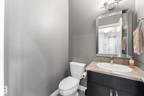 102 3510 Ste. Anne Trail, Rural Lac Ste. Anne County, AB - Indoor Photo Showing Bathroom