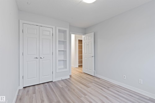 3120 Paisley Road, Edmonton, AB - Indoor