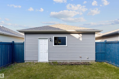3120 Paisley Road, Edmonton, AB - Outdoor