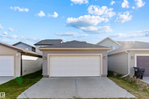 3120 Paisley Road, Edmonton, AB - Outdoor