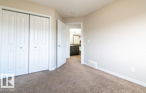 2031 52 Street Sw, Edmonton, AB - Indoor