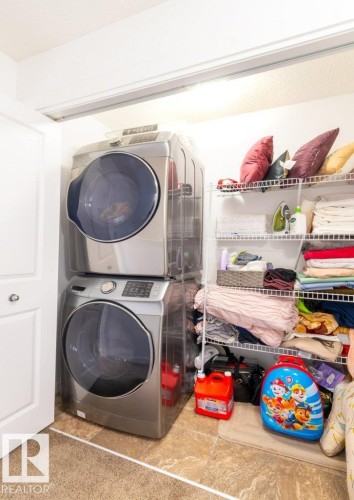 2031 52 Street Sw, Edmonton, AB - Indoor Photo Showing Laundry Room