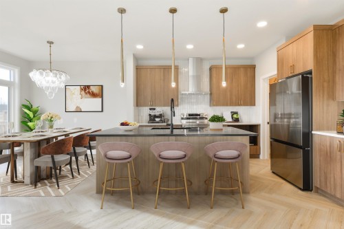 6 Cobblestone Gate, Spruce Grove, AB - Indoor Photo Showing Other Room