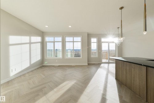 6 Cobblestone Gate, Spruce Grove, AB - Indoor Photo Showing Other Room