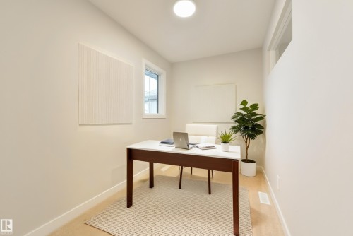 6 Cobblestone Gate, Spruce Grove, AB - Indoor Photo Showing Office