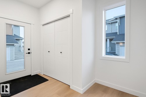 17 710 Mattson Drive, Edmonton, AB - Indoor Photo Showing Other Room