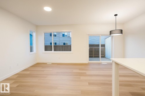 17 710 Mattson Drive, Edmonton, AB - Indoor Photo Showing Other Room