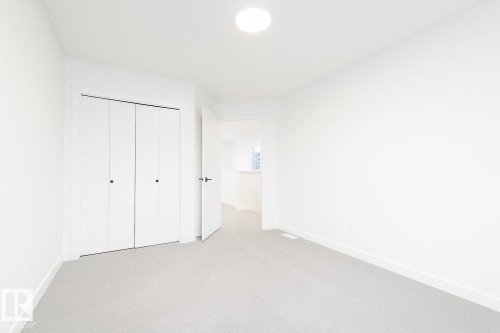 17 710 Mattson Drive, Edmonton, AB - Indoor Photo Showing Other Room