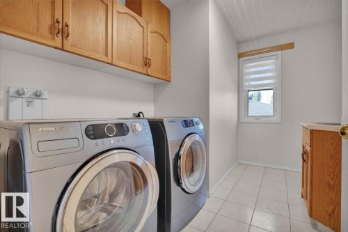 3676 30 Street, Edmonton, AB - Indoor Photo Showing Laundry Room