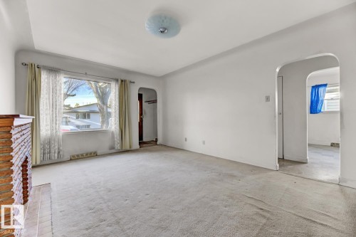 12007 69 Street, Edmonton, AB - Indoor Photo Showing Other Room