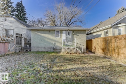 12007 69 Street, Edmonton, AB - Outdoor